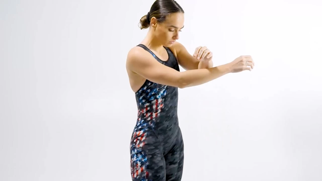 TYR Women's Venzo™ Closed Back - USA Blackout Camo 12 TYR Women's Venzo™ Closed Back - USA Blackout Camo - Image 12