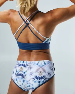 TYR Women's Zola Hipkini - Pressed Flowers 19 TYR Women's Zola Hipkini - Pressed Flowers -Tyr BZPFL7A 960 alt10