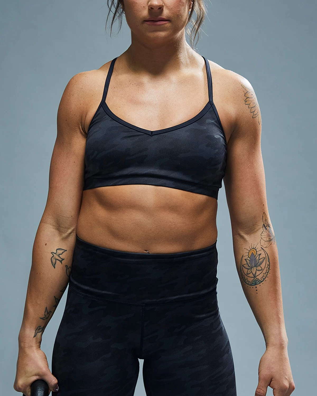 TYR Base Kinetic™ Women's V-Neck Sports Bra - Blackout Camo 7 TYR Base Kinetic™ Women's V-Neck Sports Bra - Blackout Camo - Image 7