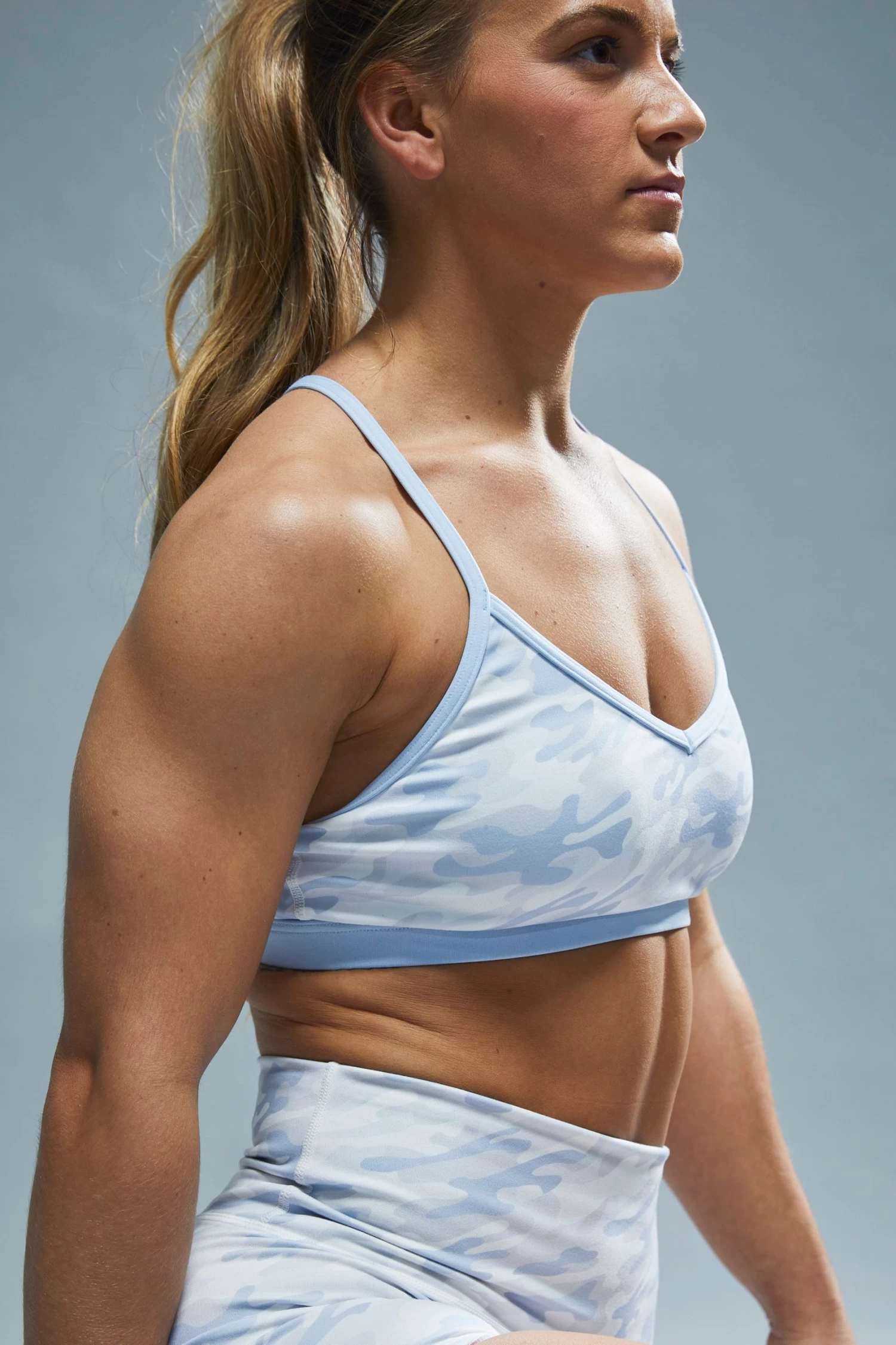 TYR Base Kinetic™ Women's V-Neck Sports Bra - Whiteout Camo 8 TYR Base Kinetic™ Women's V-Neck Sports Bra - Whiteout Camo - Image 8