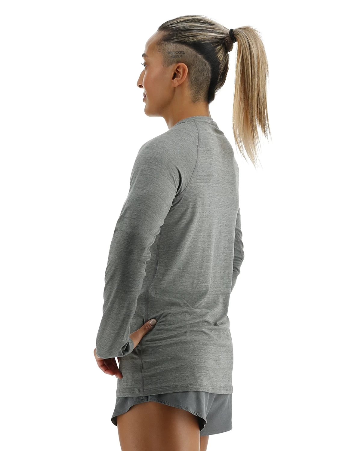 TYR ClimaDry™ Women's Raglan Long Sleeve Tee - Solid / Heather 4 TYR ClimaDry™ Women's Raglan Long Sleeve Tee - Solid / Heather - Image 4