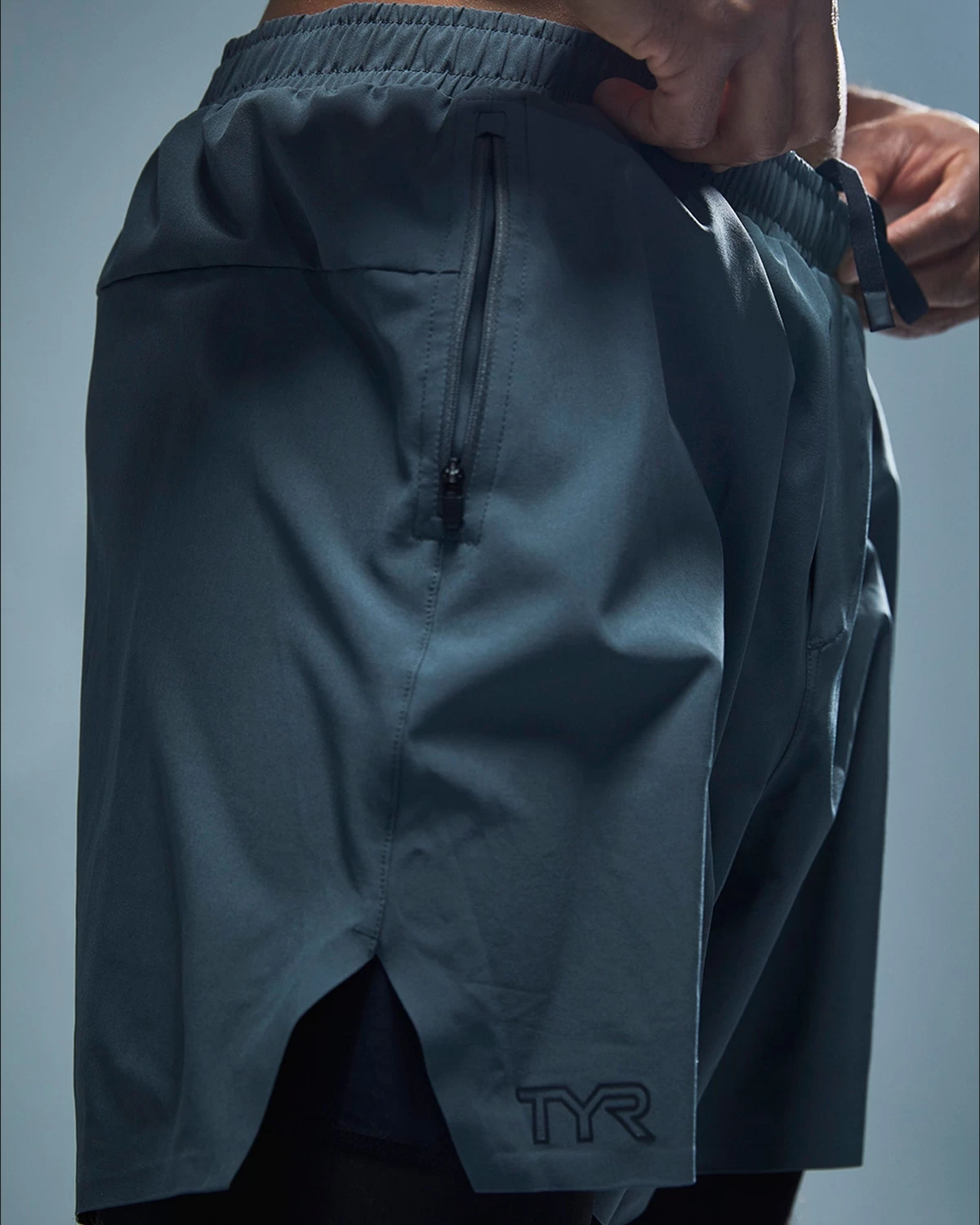 TYR Hydrosphere™ Men's Lined 6" Momentum Shorts - 11 TYR Hydrosphere™ Men's Lined 6" Momentum Shorts - - Image 11