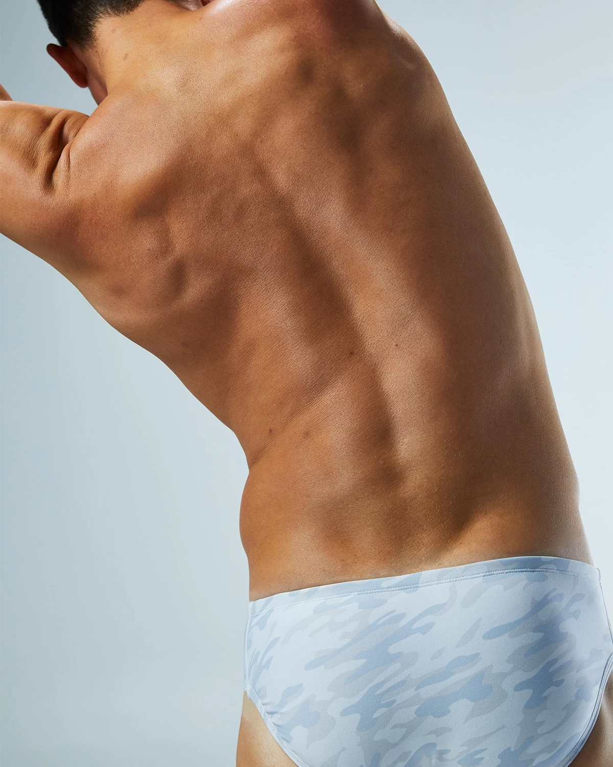 TYR Durafast Elite® Men's Brief Swimsuit - Whiteout Camo 10 TYR Durafast Elite® Men's Brief Swimsuit - Whiteout Camo - Image 10