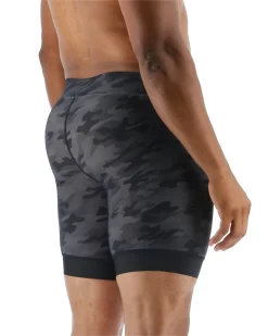 TYR Durafast Elite® Men's Jammer Swimsuit - Blackout Camo 13 TYR Durafast Elite® Men's Jammer Swimsuit - Blackout Camo -Tyr SFBC7A 001 alt06