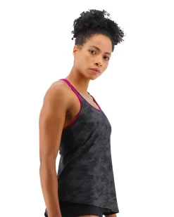 TYR Durafast Elite® Women's Taylor Tank - Blackout Camo 13 TYR Durafast Elite® Women's Taylor Tank - Blackout Camo -Tyr TTAFBC7A 001 alt04