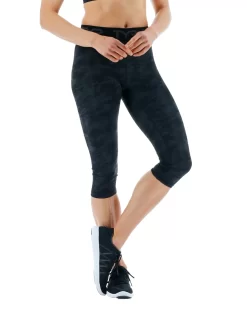 TYR Base Kinetic™ Women's Mid-Rise Logo Cropped Leggings - Blackout Camo 11 TYR Base Kinetic™ Women's Mid-Rise Logo Cropped Leggings - Blackout Camo -Tyr ftccb3a 001 alt06 2 4