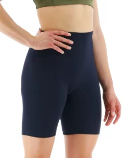 TYR Base Kinetic™ Women's High-Rise 8" Short - Solid 11 TYR Base Kinetic™ Women's High-Rise 8" Short - Solid -Tyr ftehss3 001 alt06 1