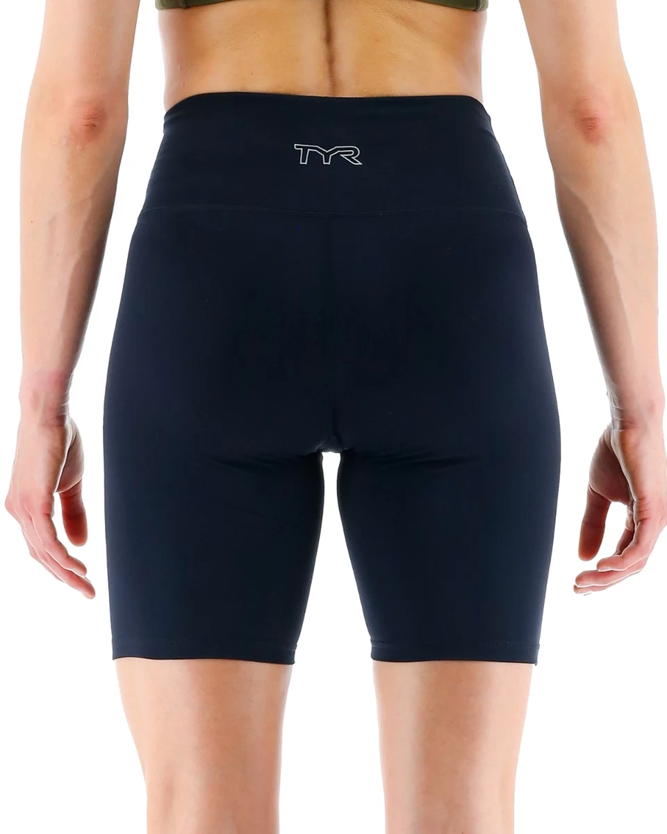 TYR Base Kinetic™ Women's High-Rise 8" Short - Solid 2 TYR Base Kinetic™ Women's High-Rise 8" Short - Solid - Image 2