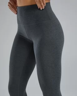 TYR Base Kinetic™ Women's High-Rise 3/4 Leggings - Solid 37 TYR Base Kinetic™ Women's High-Rise 3/4 Leggings - Solid -Tyr fttmrs3a 255 alt08