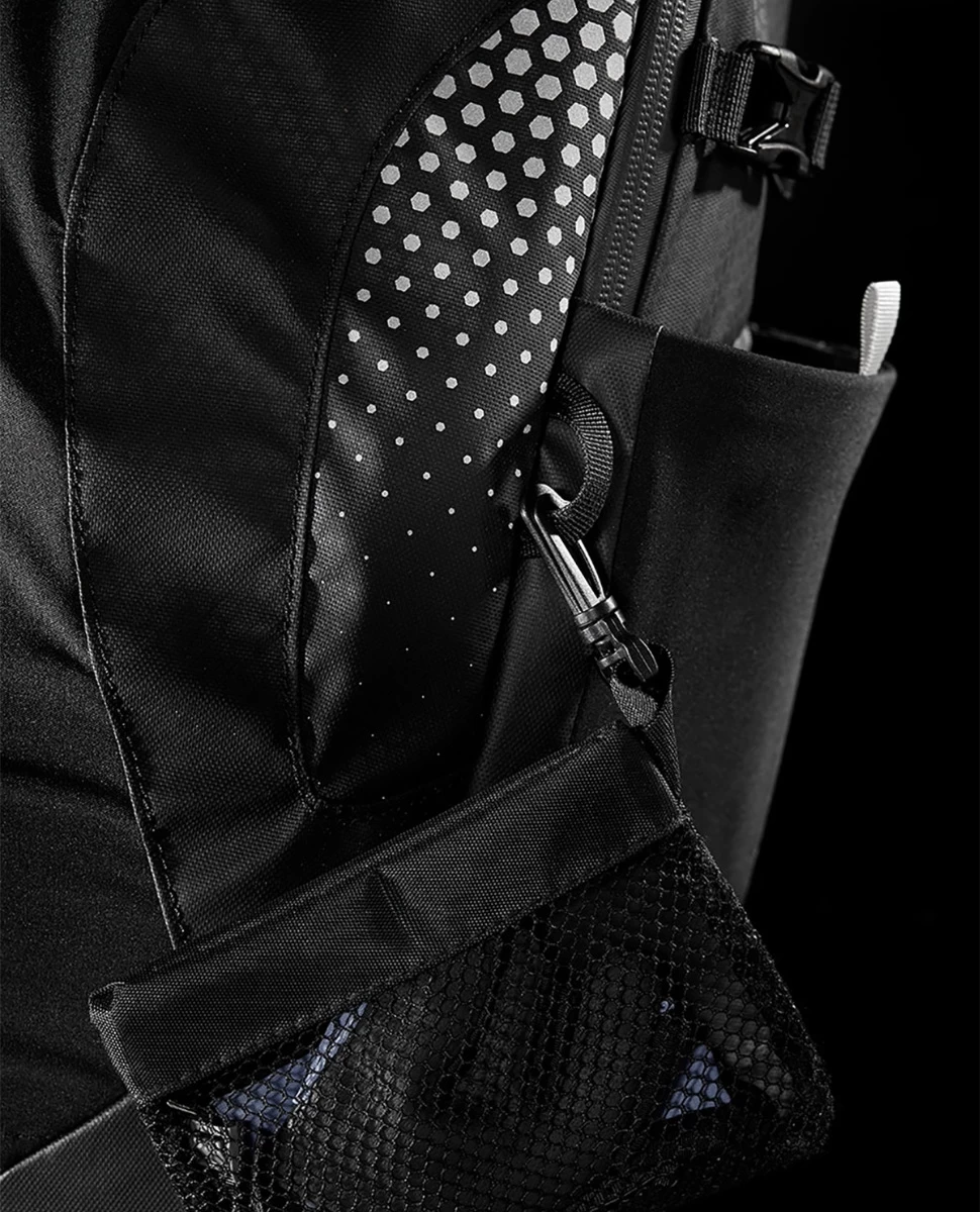 TYR Elite Team 24L Backpack 13 TYR Elite Team 24L Backpack - Image 13