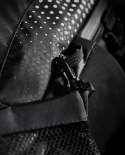 TYR Elite Team 24L Backpack 33 TYR Elite Team 24L Backpack -Tyr fw20 tyr elitebackpack looprzoom 1