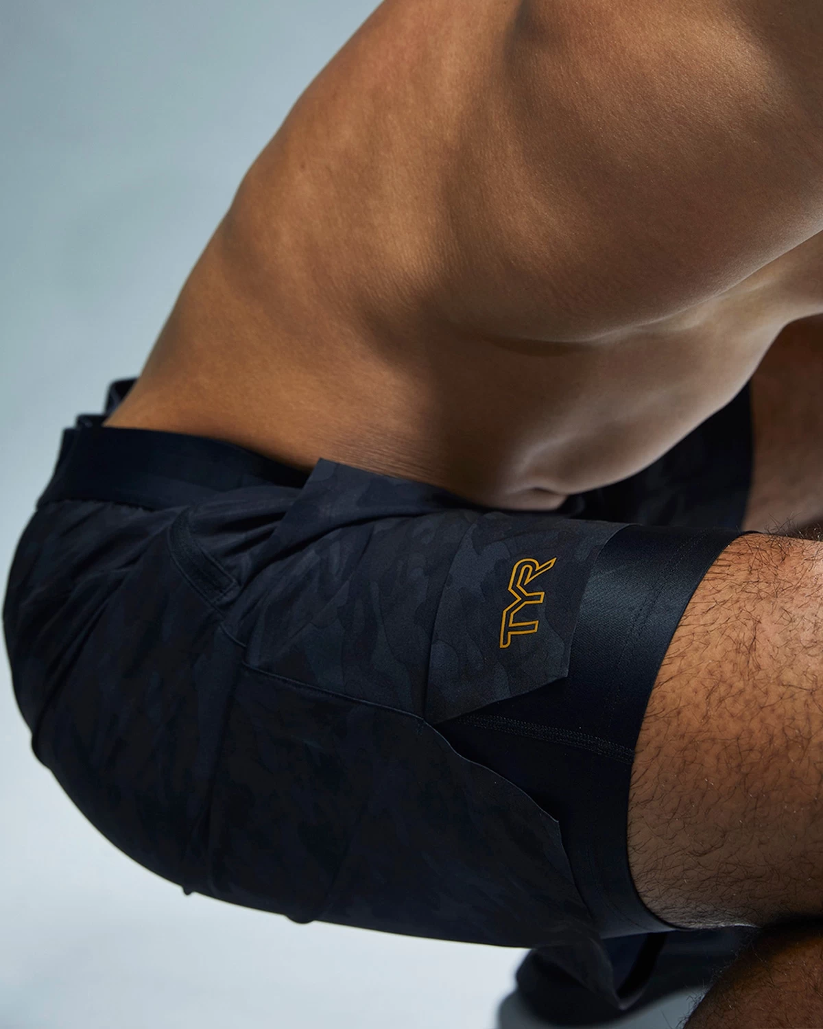 TYR Hydrosphere™ Men's Lined 7" Unbroken Shorts - Blackout Camo 11 TYR Hydrosphere™ Men's Lined 7" Unbroken Shorts - Blackout Camo - Image 11